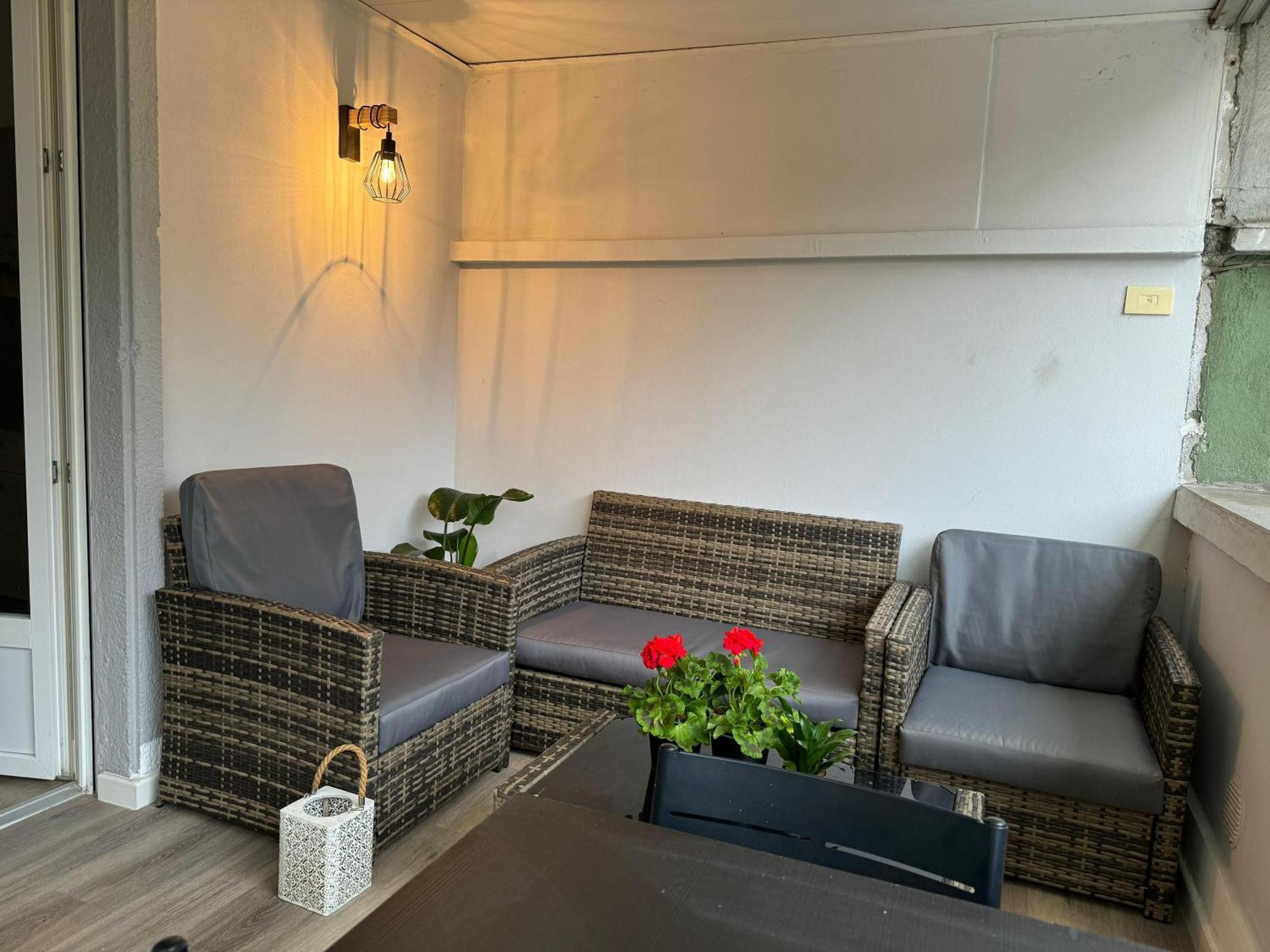 La Casa Di Tom - Homy Milano Apartment Bagian luar foto