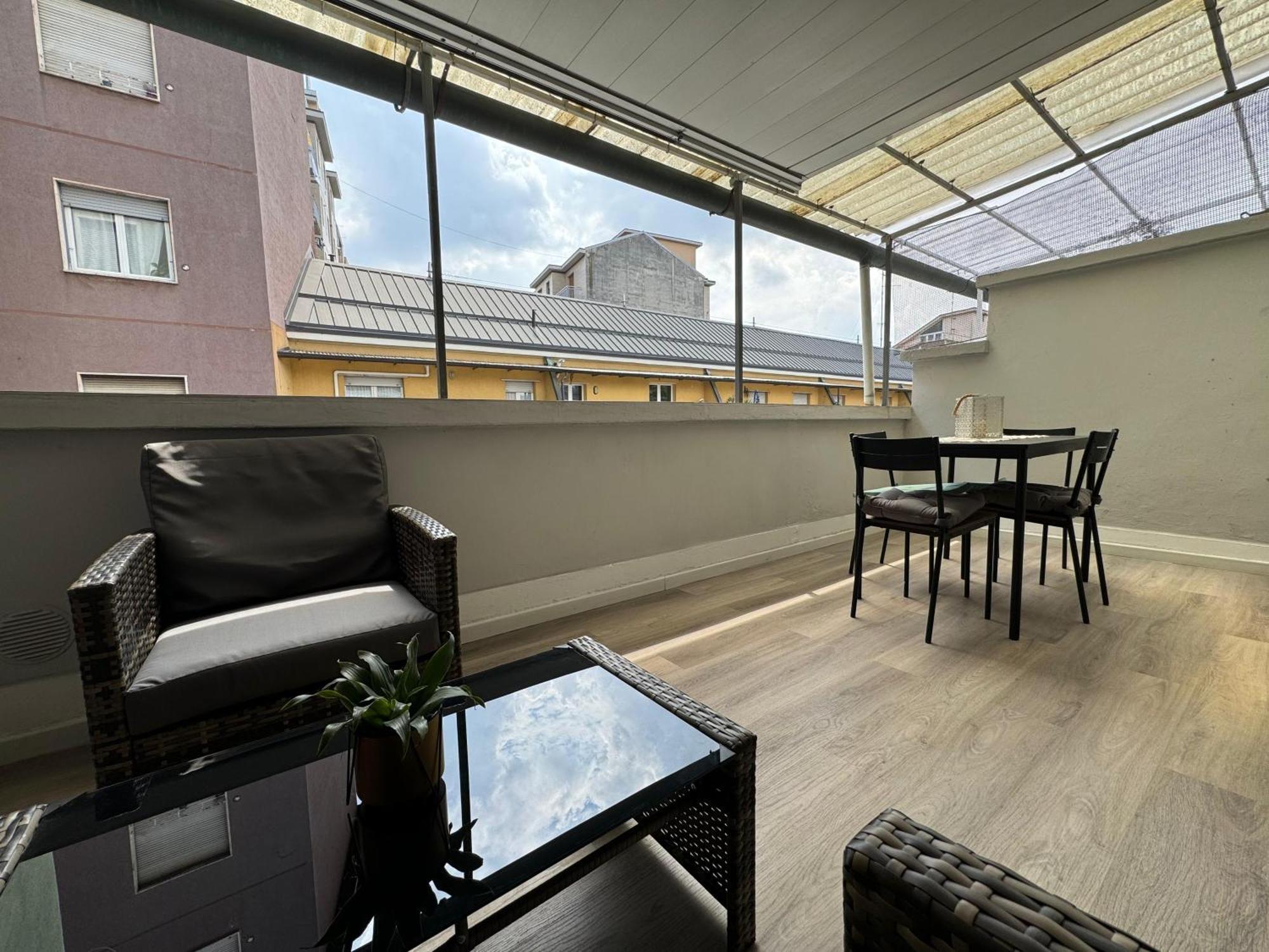 La Casa Di Tom - Homy Milano Apartment Bagian luar foto